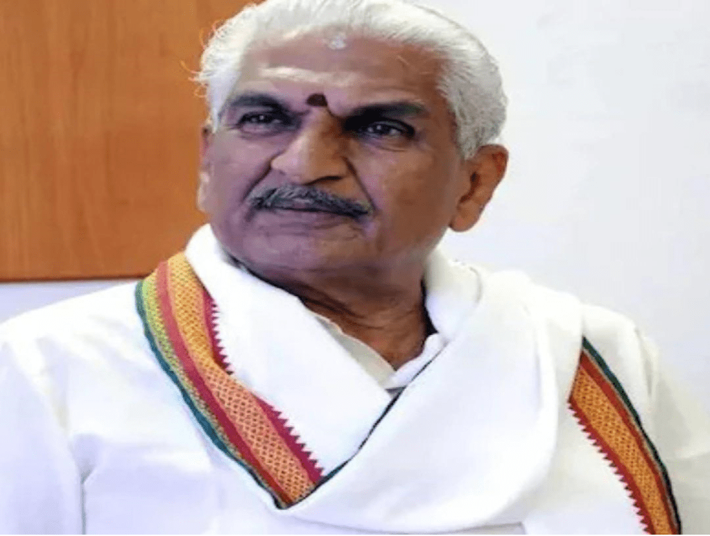 ಕೋಮು ದ್ವೇಷದ ಭಾಷಣ: ಆರ್‌ಎಸ್‌ಎಸ್ ಮುಖಂಡ ಕಲ್ಲಡ್ಕ ಪ್ರಭಾಕರ್ ಭಟ್ ವಿರುದ್ಧ ಪ್ರಕರಣ&nbsp;ದಾಖಲು